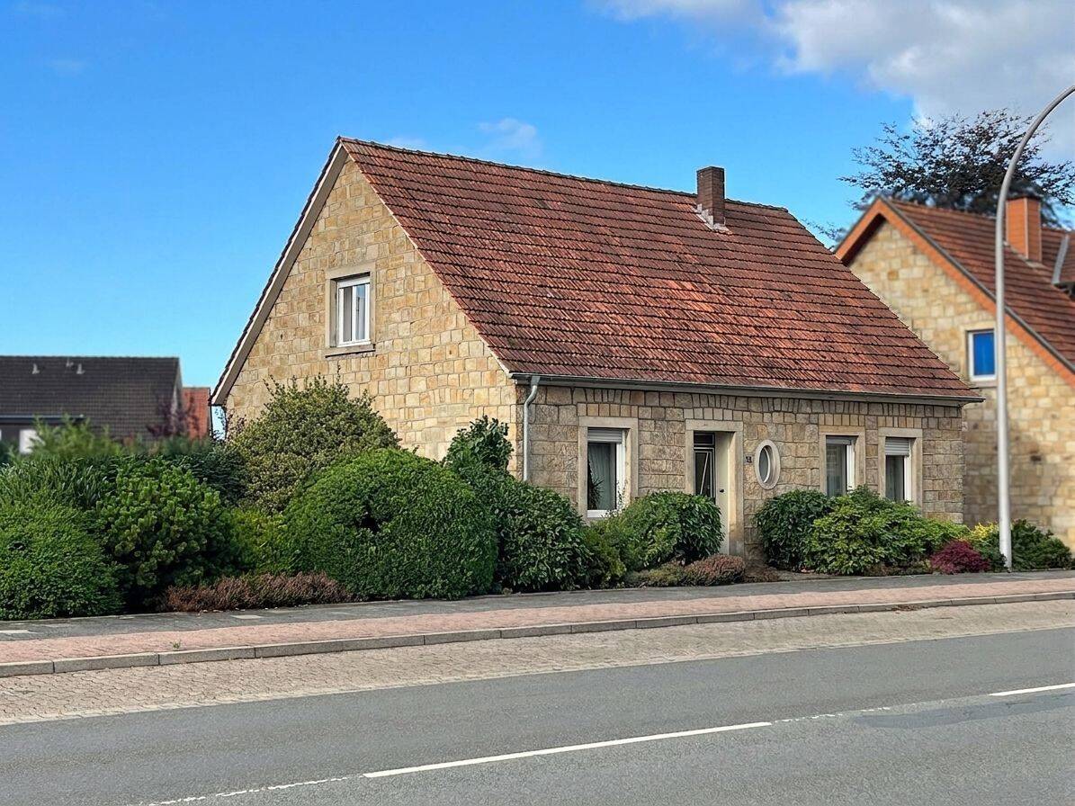 Einfamilienhaus mit großzügigem Grundstück in zentraler Lage von Ibbenbüren!, 49477 Ibbenbüren