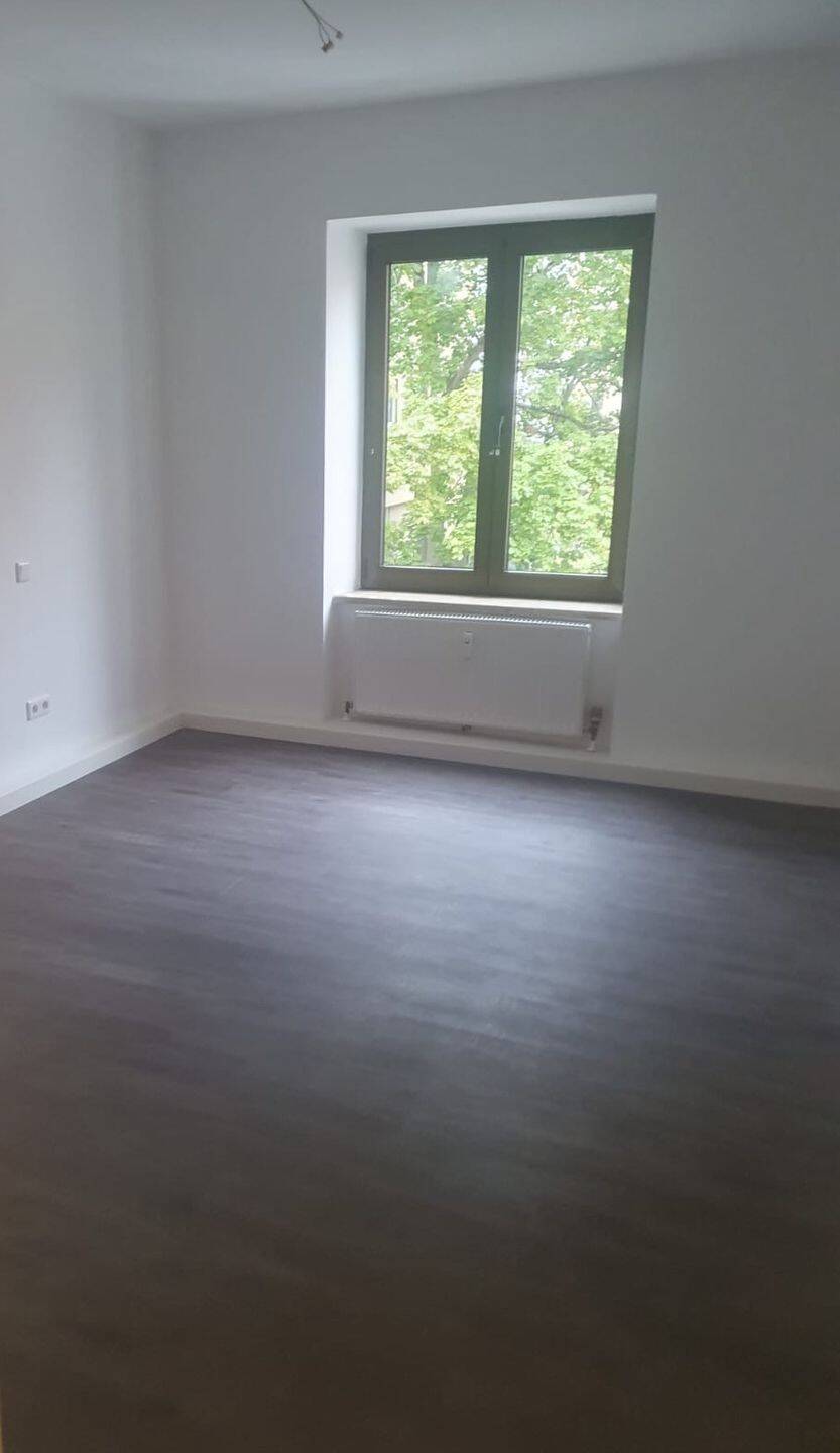 Nürnberg-Steinbühl: Frisch renovierte 3-Zimmer-Wohnung – einziehen & wohlfühlen ***Besichtigung: Dienstag, 06.10 um 16:00***, 90443 Nürnberg