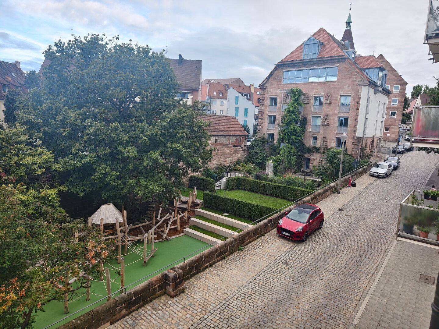 Helle renovierte 4-Zimmer-Wohnung, 2. OG, in ruhiger Altstadtlage, zentrumsnah, provisionsfrei!, 90403 Nürnberg (Gleißbühl Lorenz Sebald)