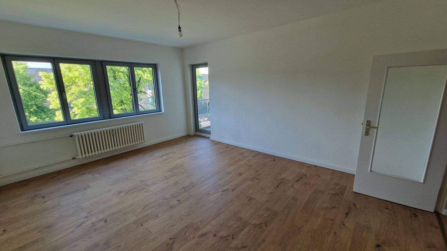 Helle 3-Zimmer-Wohnung mit Balkon in Berlin-Wedding, 13349 Berlin (Mitte Kolonie Freudental Kolonie Nordpol Wedding)