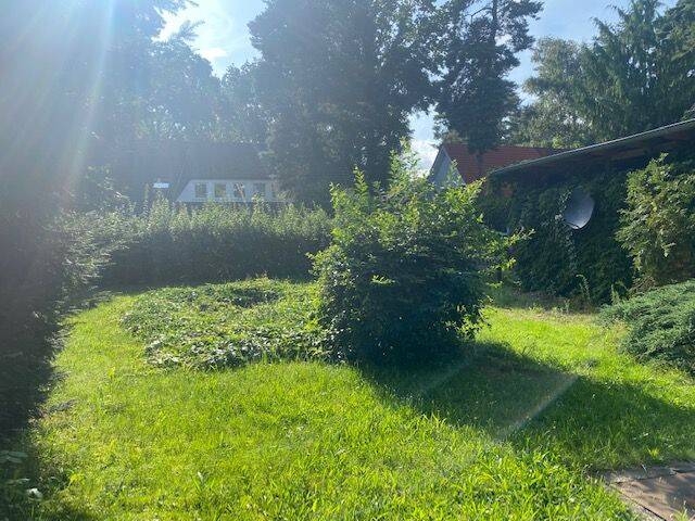 Grundstück mit ca. 393 m³ für Einzelhausbebauung mit ca. 125 m² Wohnfläche, 14532 Kleinmachnow