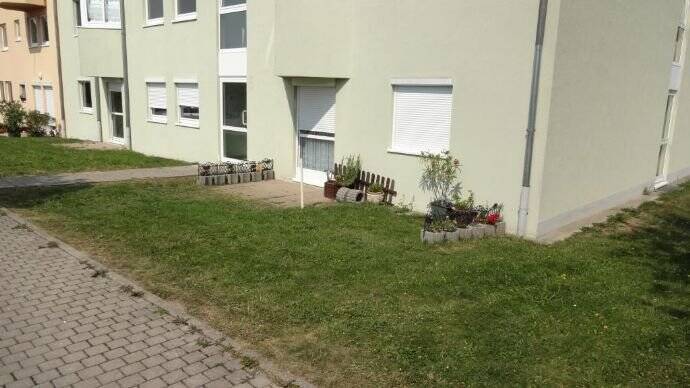 Gemütliche 2 RW mit Terrasse im EG SP5 A-6, 6198 Salzatal