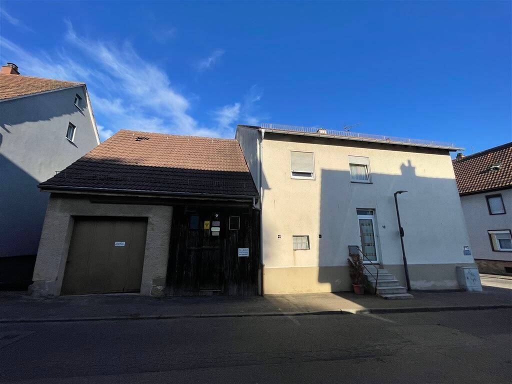 Einfamilienhaus mit Scheune, kleinem Hof und Garage in 74078 HN-Neckargartach zu verkaufen, 74078 Heilbronn (Biberach Frankenbach Heilbronn Kirchhausen Neckargartach)