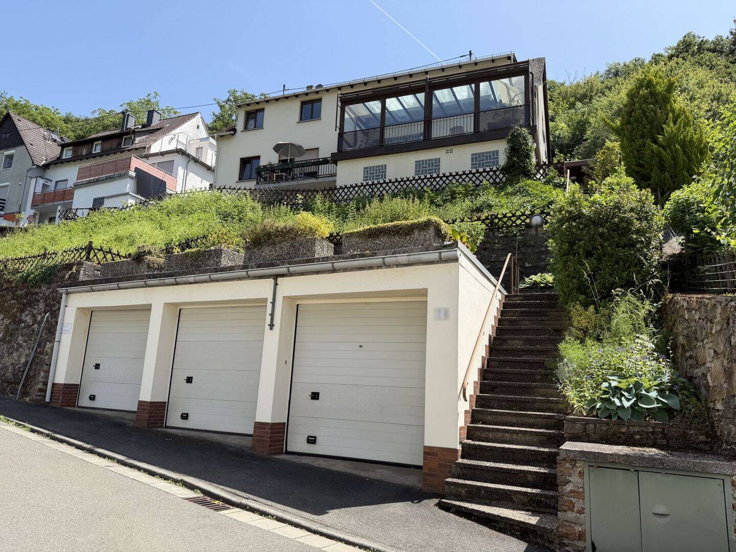 Charmante Doppelhaushäflte mit herrlicher Aussicht in Rüdesheim-Assmanshausen, 65385 Rüdesheim am Rhein