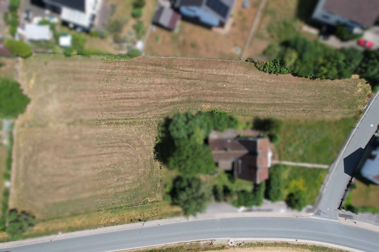 1.928 m² Baugrundstück mit Pferdewiese in Höxter-Ottbergen, 37671 Höxter