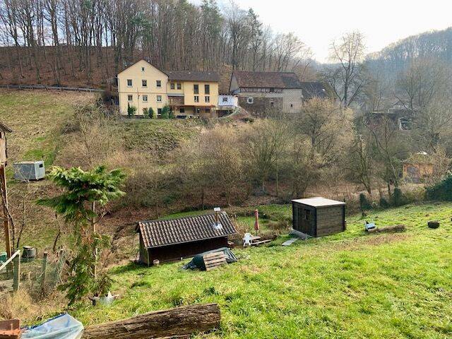 Einzigartiges Hanggrundstück mit traumhafter Aussicht in Mömbris-Hemsbach, 63776 Mömbris