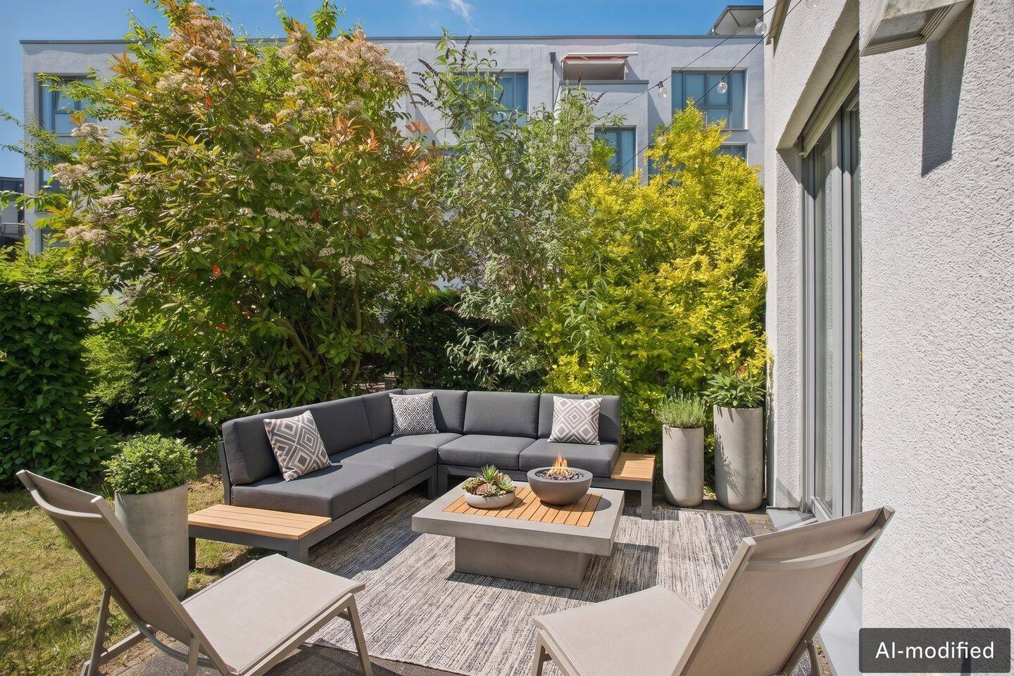 2,5-Zimmer-Erdgeschosswohnung mit Gartenanteil in ruhiger Hinterhoflage – im Herzen Ottensens, 22763 Hamburg (Altona Othmarschen Ottensen)