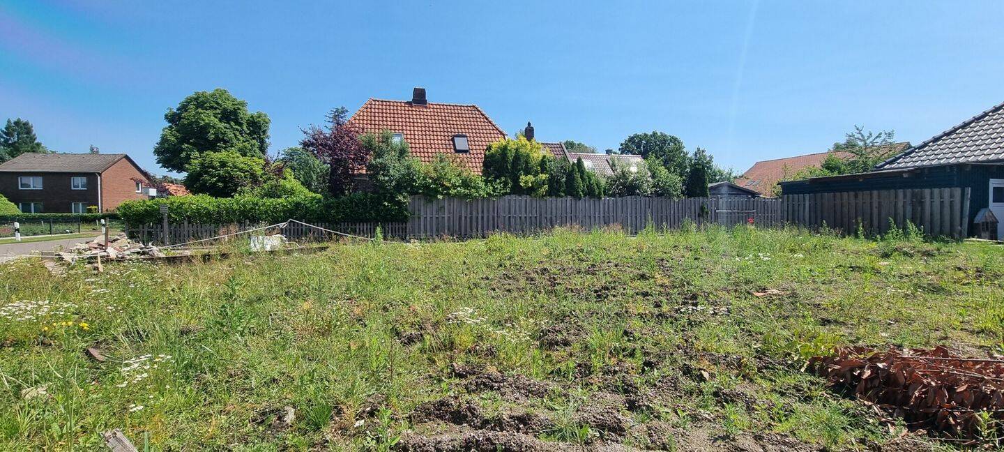 Ruhig gelegenes Baugrundstück für Einfamilienhaus oder kleines Doppelhaus in Bad Zwischenahn-Ohrwege, 26160 Bad Zwischenahn