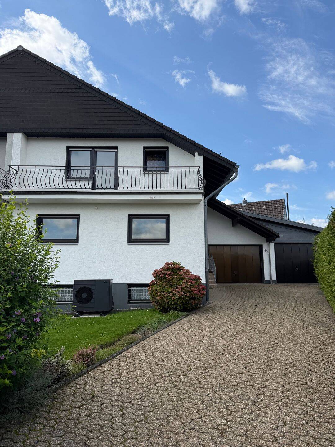Familienfreundliches Zuhause mit viel Platz, Terrasse, Balkon & neuer Wärmepumpe, 51515 Kürten