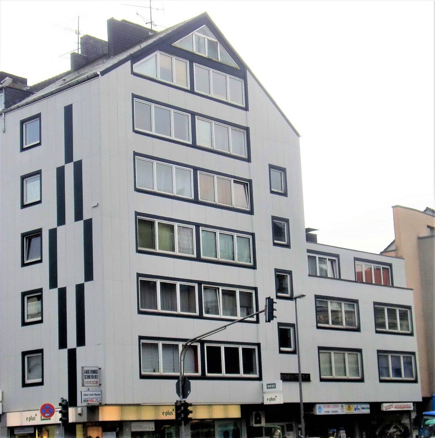 Zentral gelegene 1-Zimmer-Wohnung mit Aufzug in Köln-Kalk, 51103 Köln (Kalk Höhenberg Merheim Vingst)