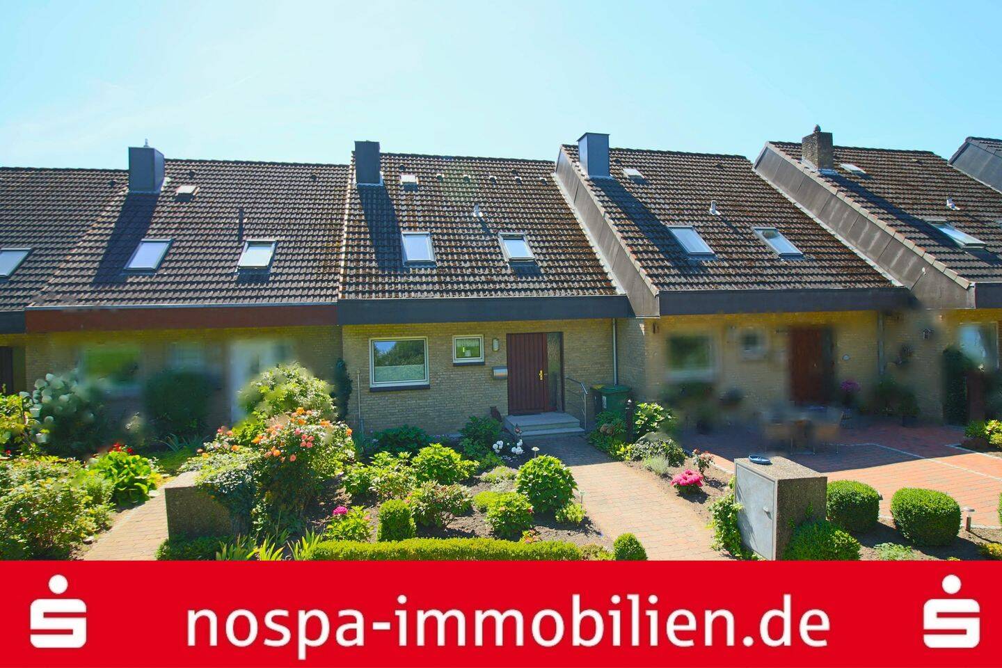 In ruhiger Sackgassenlage: Voll unterkellertes Reihenmittelhaus mit PKW-Stellplatz., 24837 Schleswig