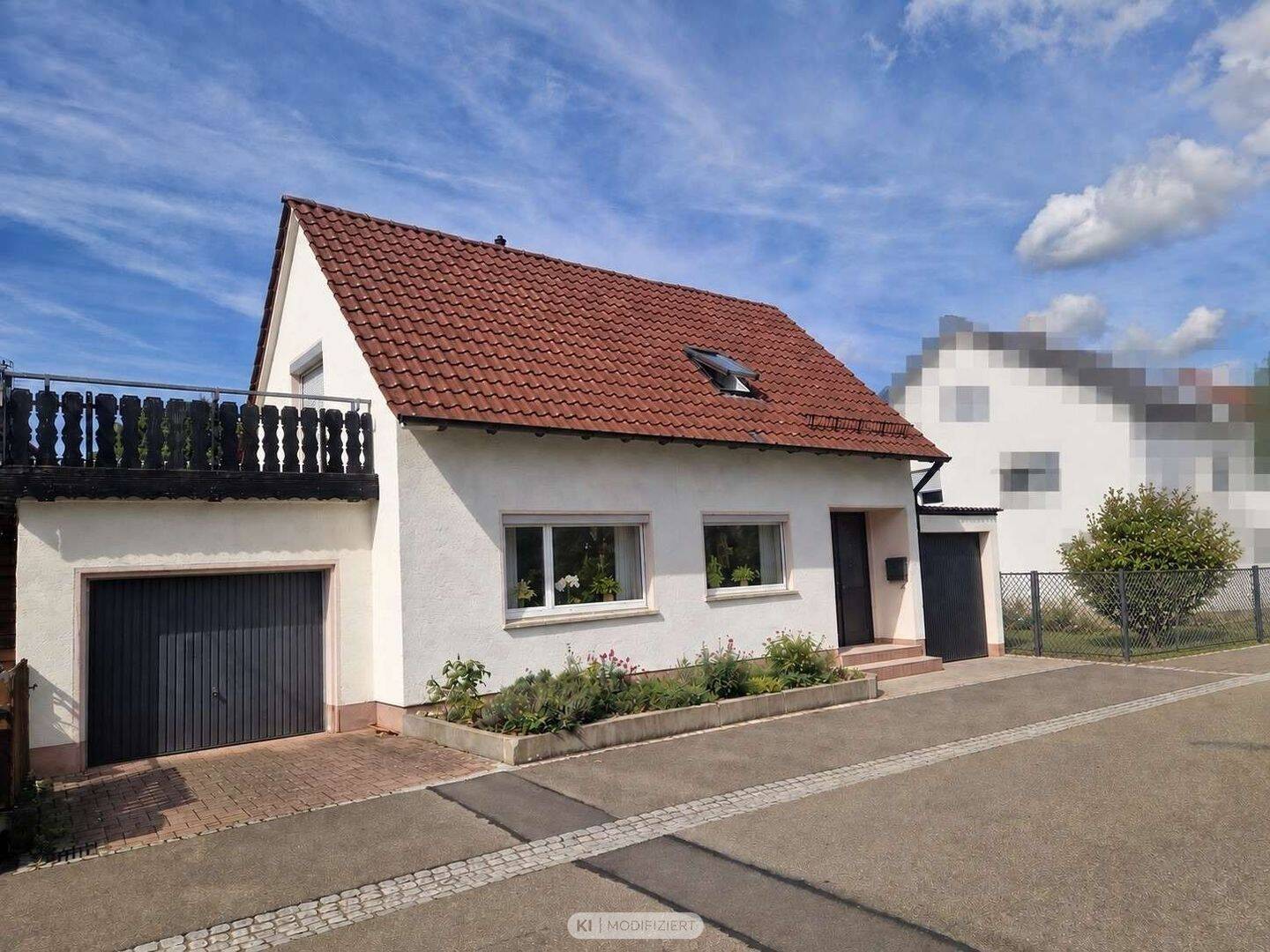 Freistehendes Einfamilienhaus – Garagen – Garten, 73265 Dettingen unter Teck
