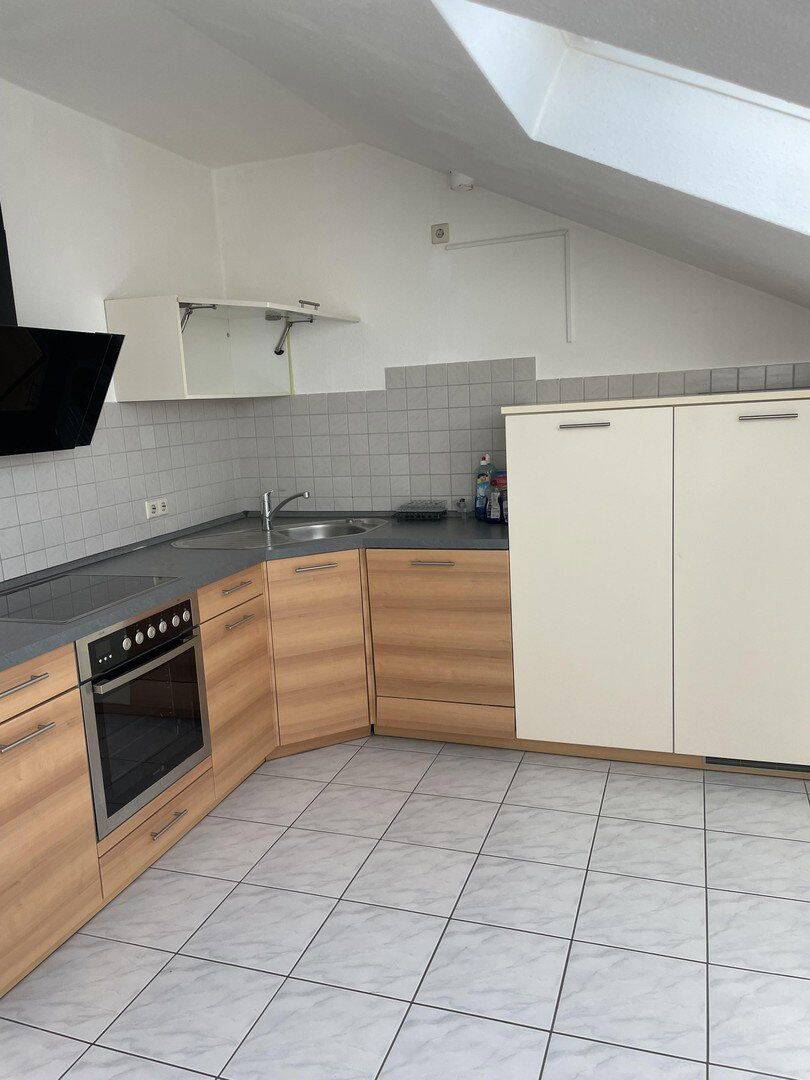 Großzügige 2 Zimmer Wohnung im ruhige Lage, 68723 Oftersheim
