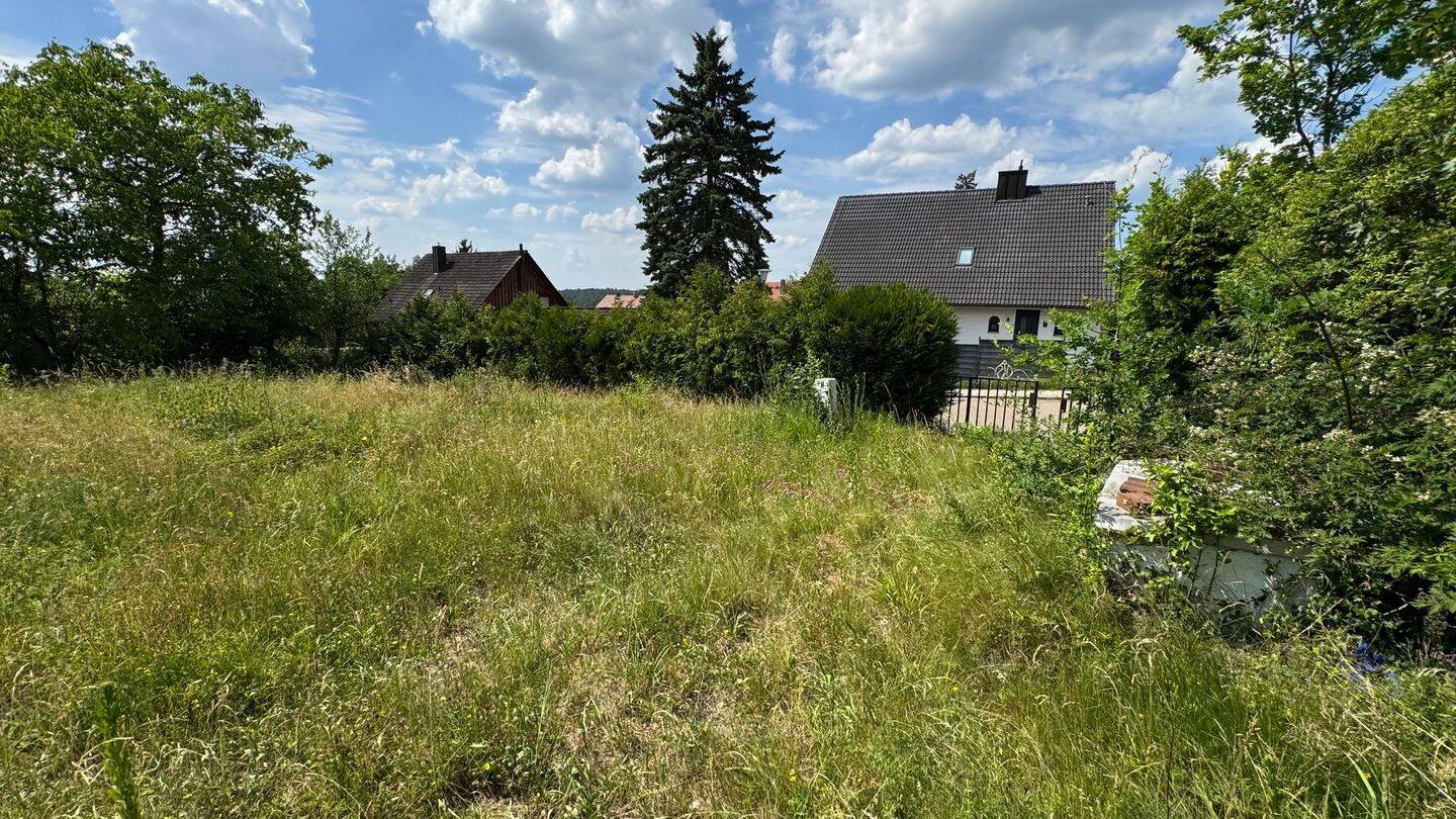Familie findet Traumgrundstück in wunderbarer, ruhiger Lage, 90592 Schwarzenbruck