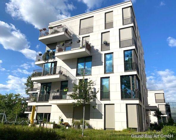 Tolle Wohnung in modernem Ensemble direkt an der Spree, 10555 Berlin (Mitte Hansaviertel Moabit Tiergarten)