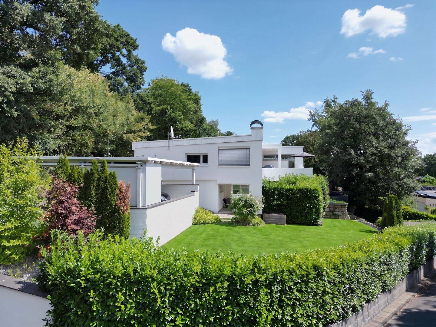 Luxuriöse Villa mit atemberaubendem Ausblick – Ihr neues Zuhause in Glattbachs Toplage!, 63864 Glattbach