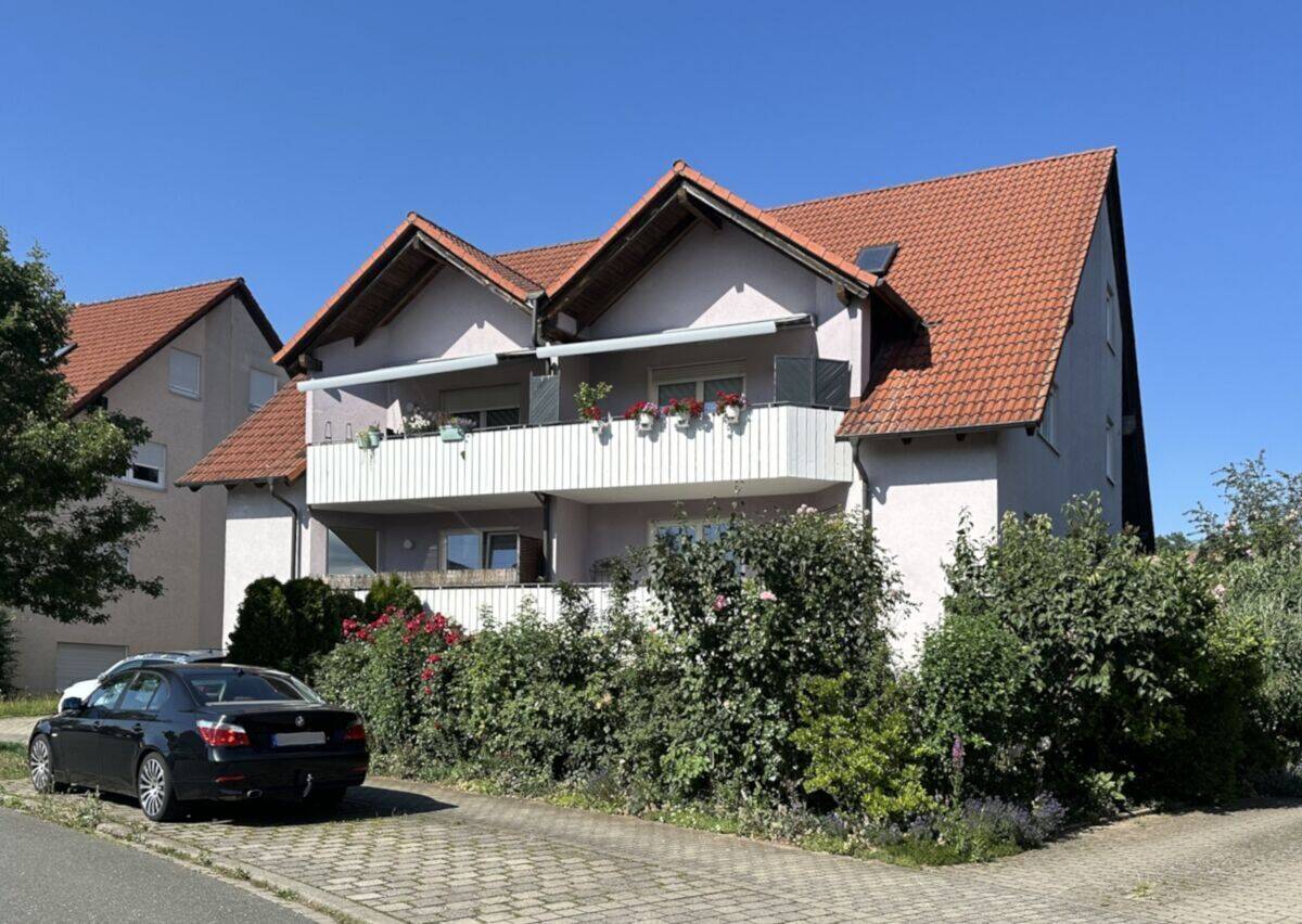 Einziehen und wohlfühlen! Moderne 3-Zimmer-Eigentumswohnung in Stegaurach, 96135 Stegaurach