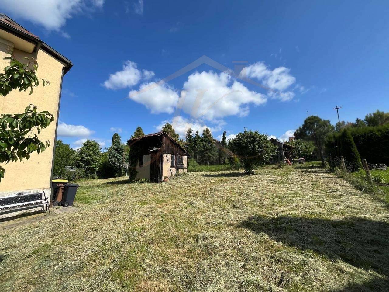 Absolute Rarität – 950 m² Baugrundstück in begehrter Lage von Fellbach-Oeffingen, 70736 Fellbach