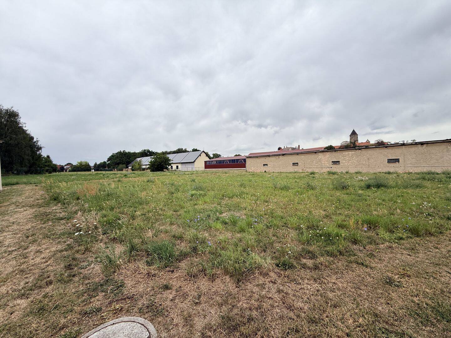 Baugrundstück in Landsberg Hohenthurm, Bebaubar und teilbar mit vielseitigen Möglichkeiten!, 6188 Landsberg