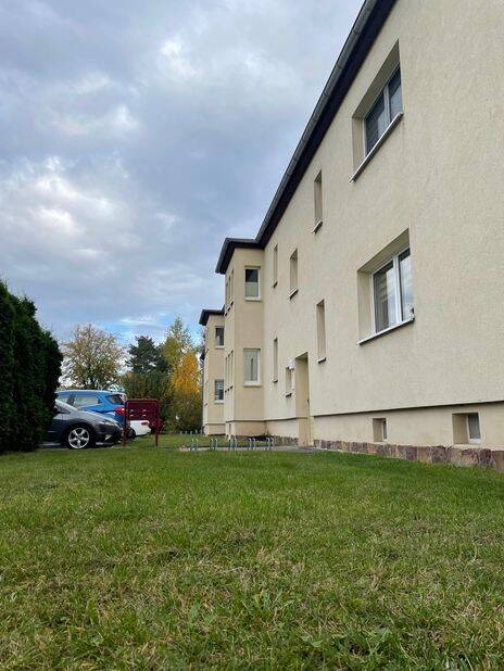 Großzügig gestaltete Erdgeschosswohnung, 4575 Neukieritzsch