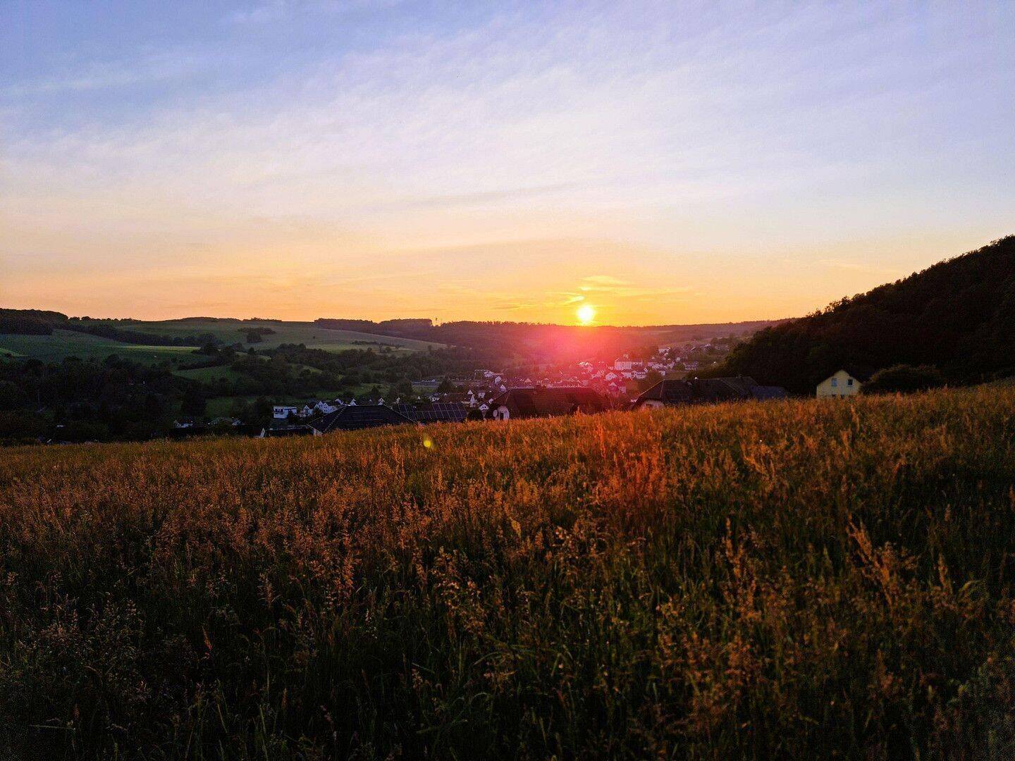 2 Traumhafte Baugrundstücke in Dahlheim – Leben, wo andere Urlaub machen!, 56348 Dahlheim