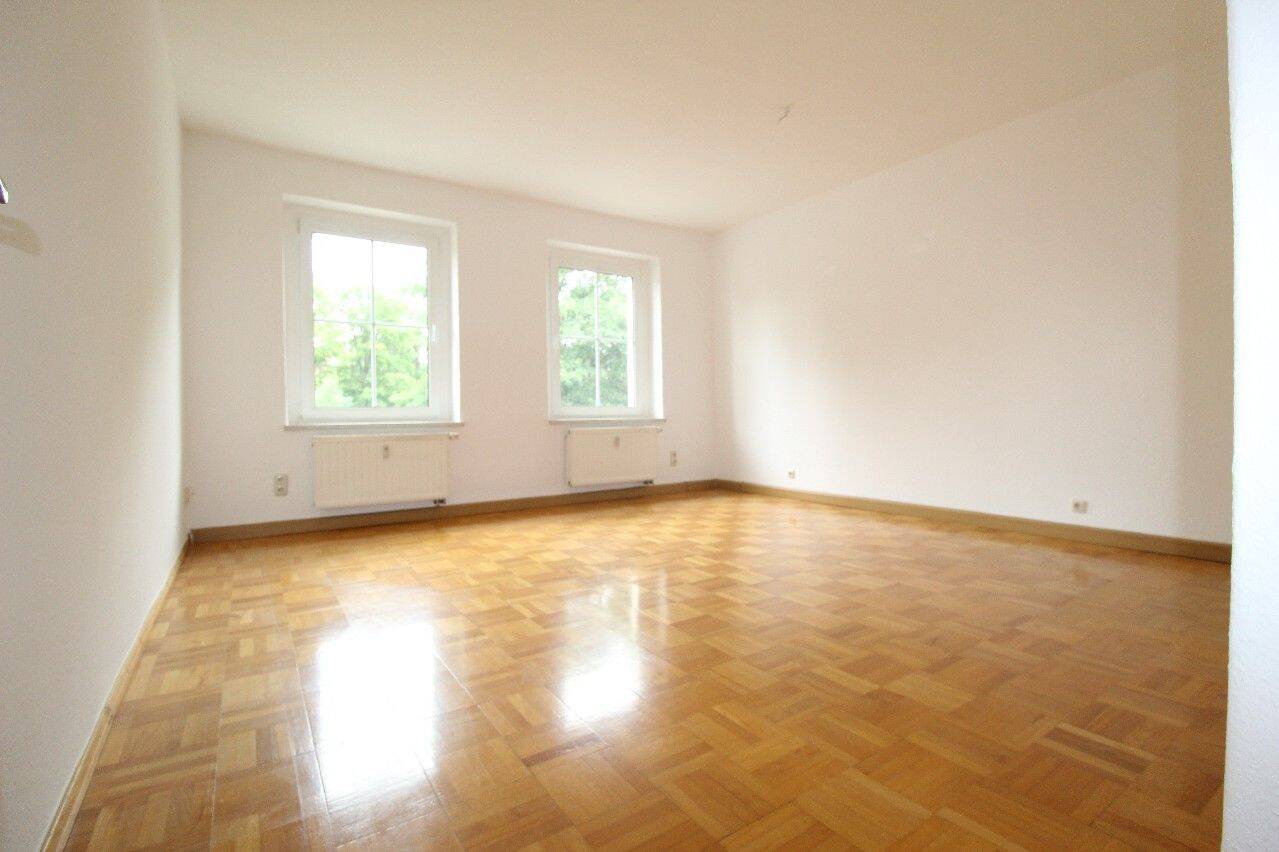 Freigezogene, helle Eigentumswohnung in ruhiger Lage mit Stellplatz, 9306 Rochlitz