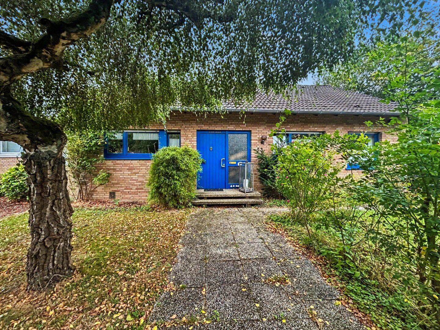 Raumwunder mit Gartenidylle: Reihenendhaus in bester Lage Hasbergens, 49205 Hasbergen