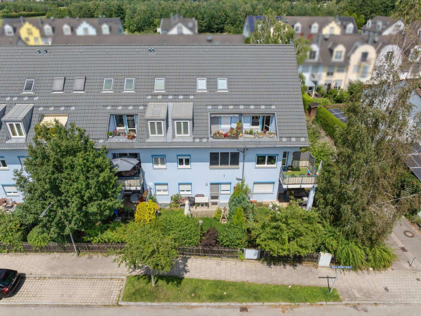 Vermietete 4,5-Zimmer-Eigentumswohnung über zwei Ebenen und Hobbyraum in Waldperlach, 81739 München (Ramersdorf-Perlach)