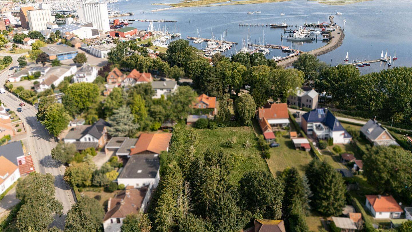 Attraktives Grundstück unweit vom Meer in Heiligenhafen – viel Raum für Ihre Wohnideen, 23774 Heiligenhafen