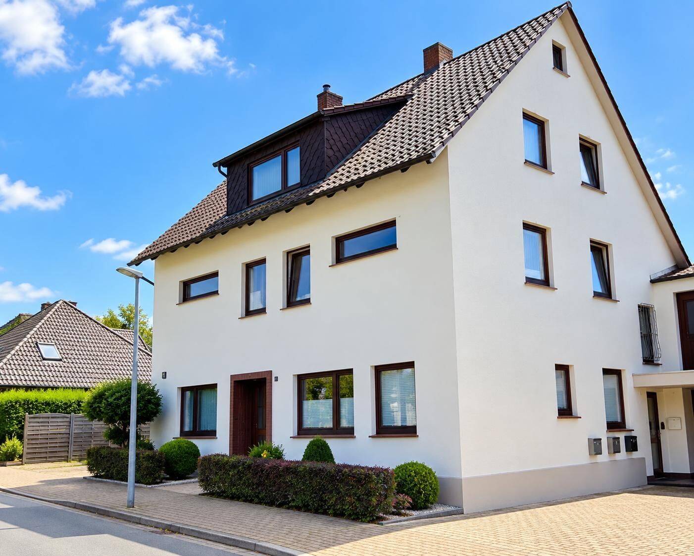 84 m² Wohnung mit Dachraum, Garten & optionaler Garage in Nordenham-Atens, 26954 Nordenham