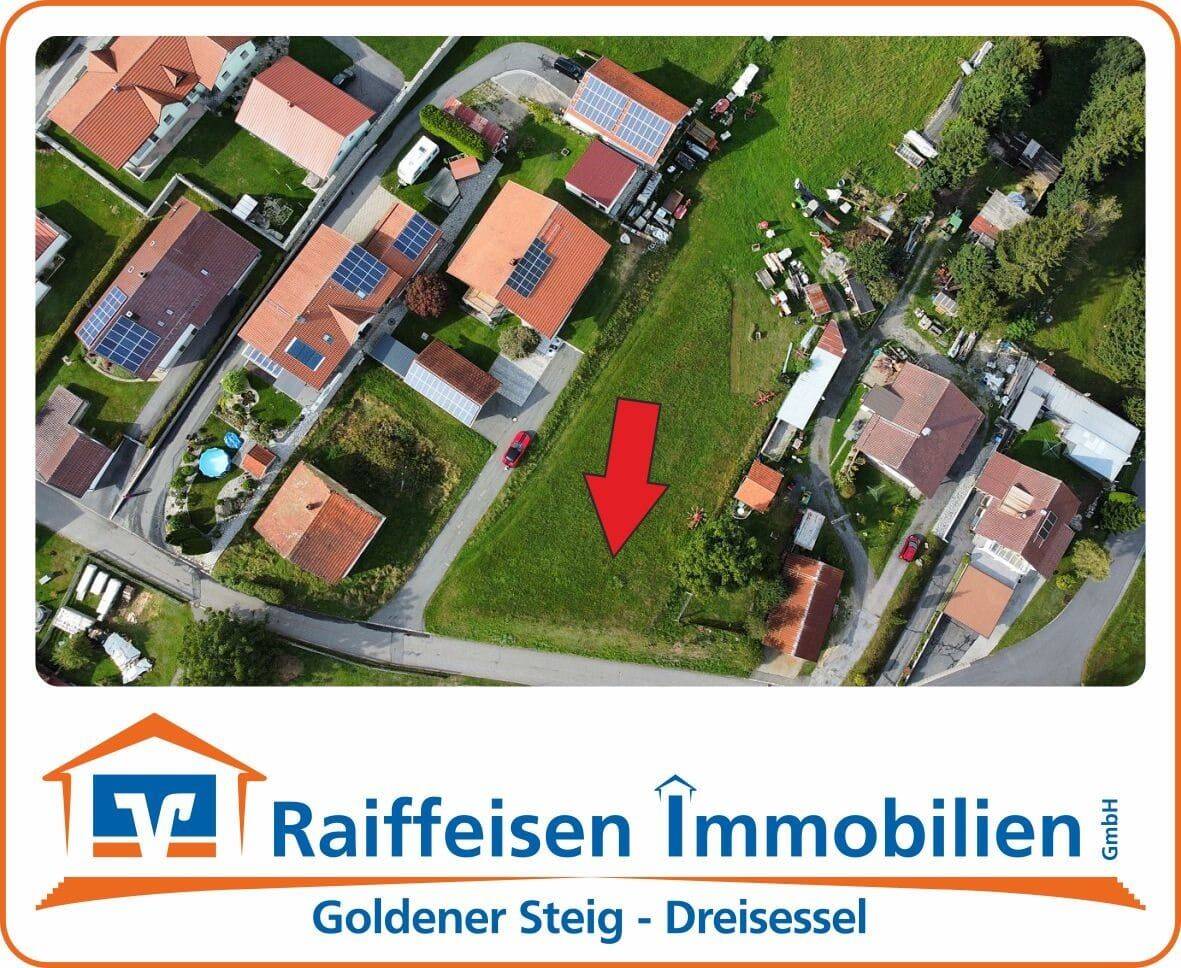 Baugrundstück mit viel Freiraum in Hinterschmiding, 94146 Hinterschmiding