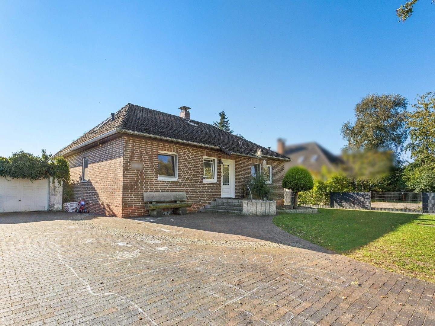 Einziehen und Wohlfühlen – Einfamilienhaus mit großzügigem Garten in Lilienthal-Worphausen, 28865 Lilienthal
