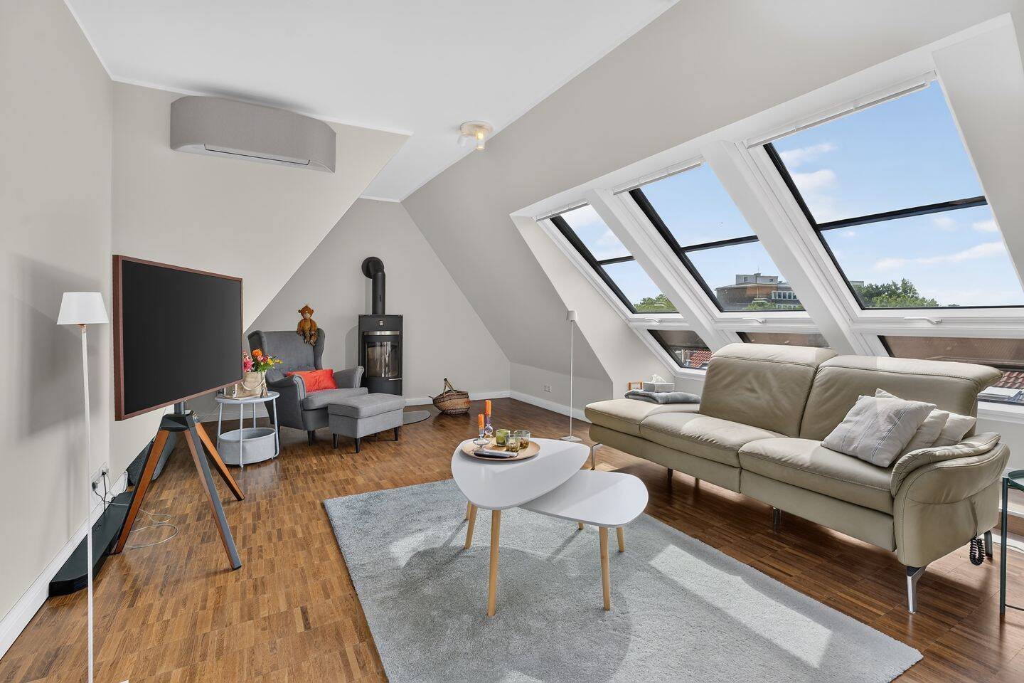 Über den Dächern Münsters – 5-Zimmer-Maisonettewohnung mit Dachterrasse im begehrten Josefsviertel, 48153 Münster (Berg Fidel Centrum Geist)