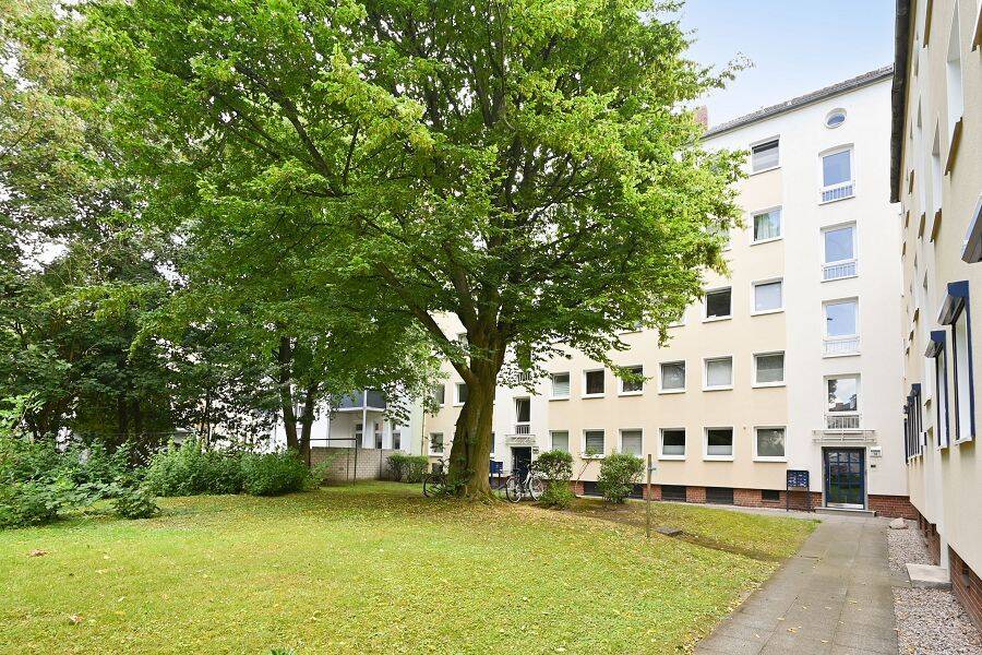 Wohnen in urbaner Lage am Südfriedhof: gepflegte 2-Zimmer-Wohnung!, 24114 Kiel (Südfriedhof)