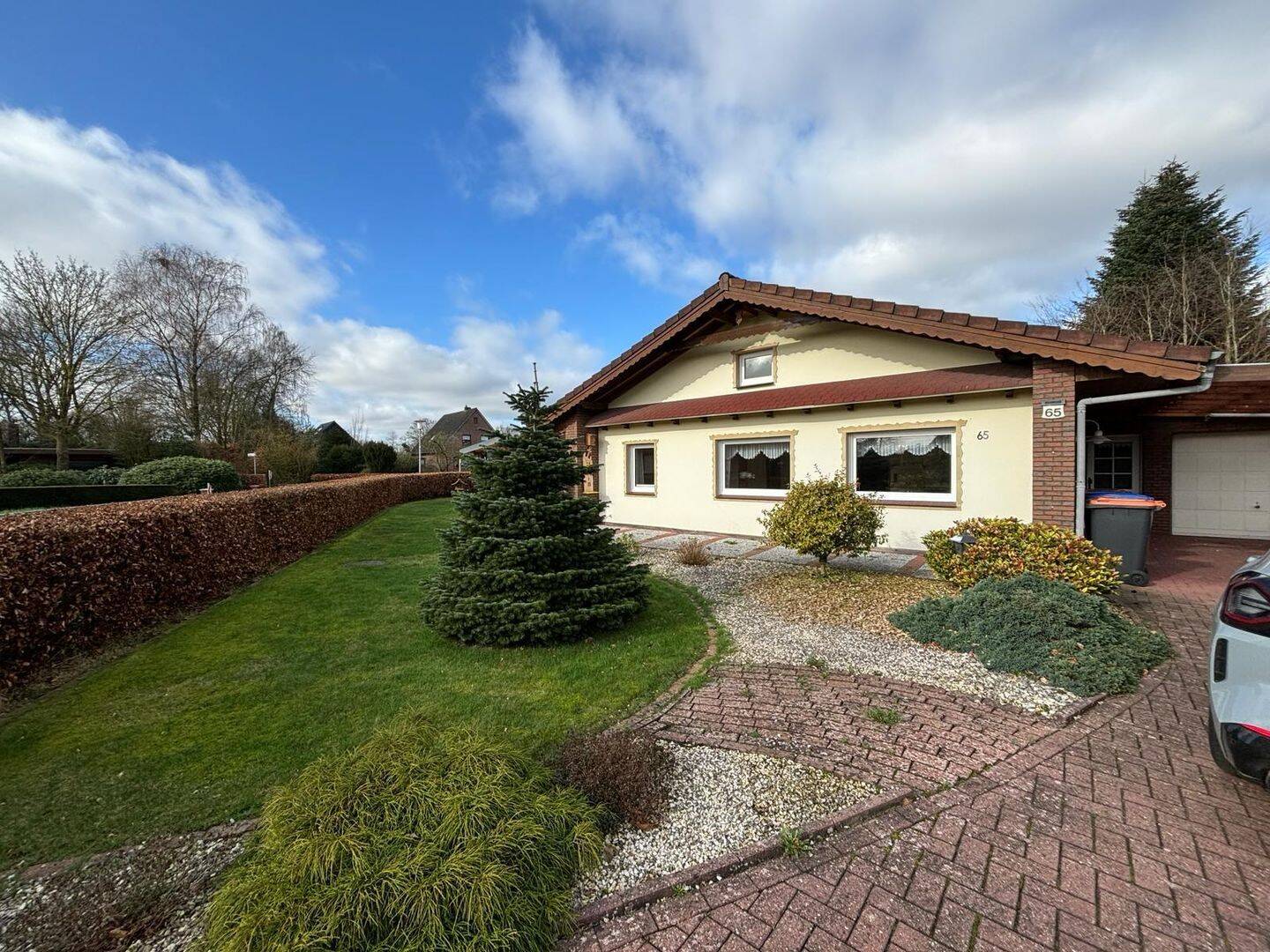 Charmantes Einfamilienhaus mit Garten, Garage und viel Ruhe in Zetel, sofort verfügbar, 26340 Zetel