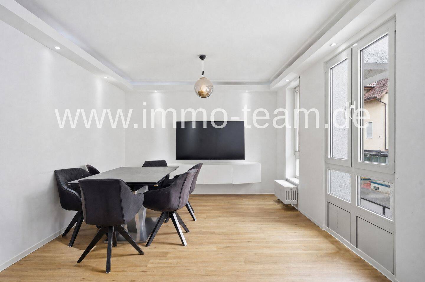 2,5-Zimmer-Wohung ++Zentrale Lage++saniert 2017++, 70806 Kornwestheim