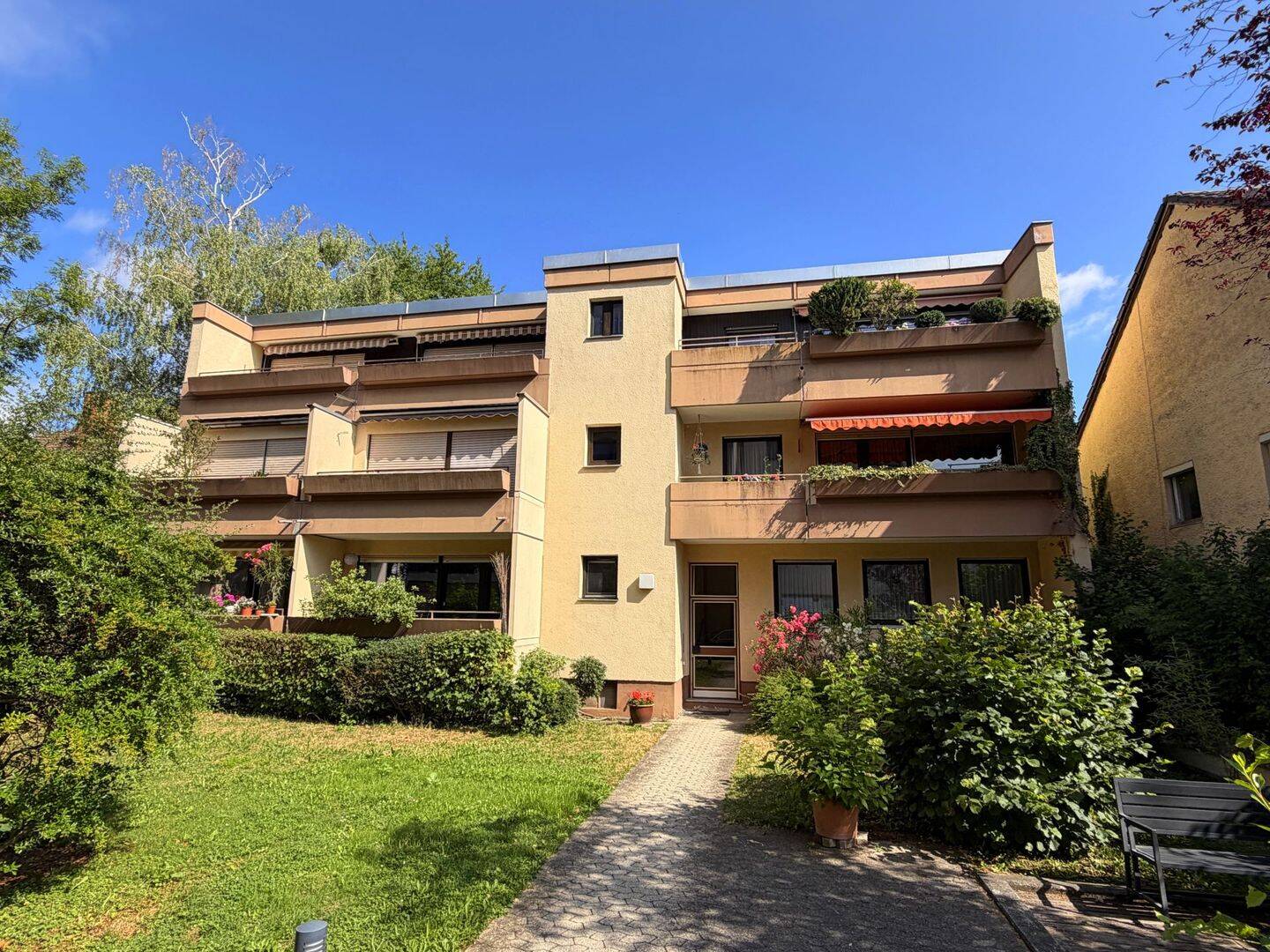 2-Zimmer-Erdgeschosswohnung zur Eigennutzung in München-Moosach, 80992 München (Moosach Neuhausen-Nymphenburg Pasing-Obermenzing)