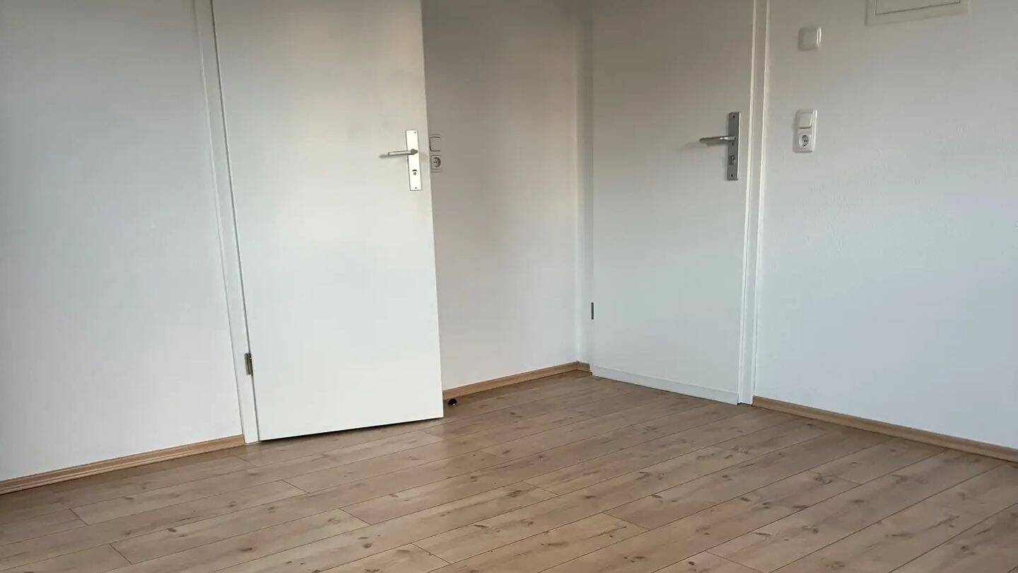 WUNDERSCHÖN GEPFLEGTE 1-ZIMMER WOHNUNG IN NÜRNBERG – KATZWANG, WLAN INKLUSIVE!, 90455 Nürnberg