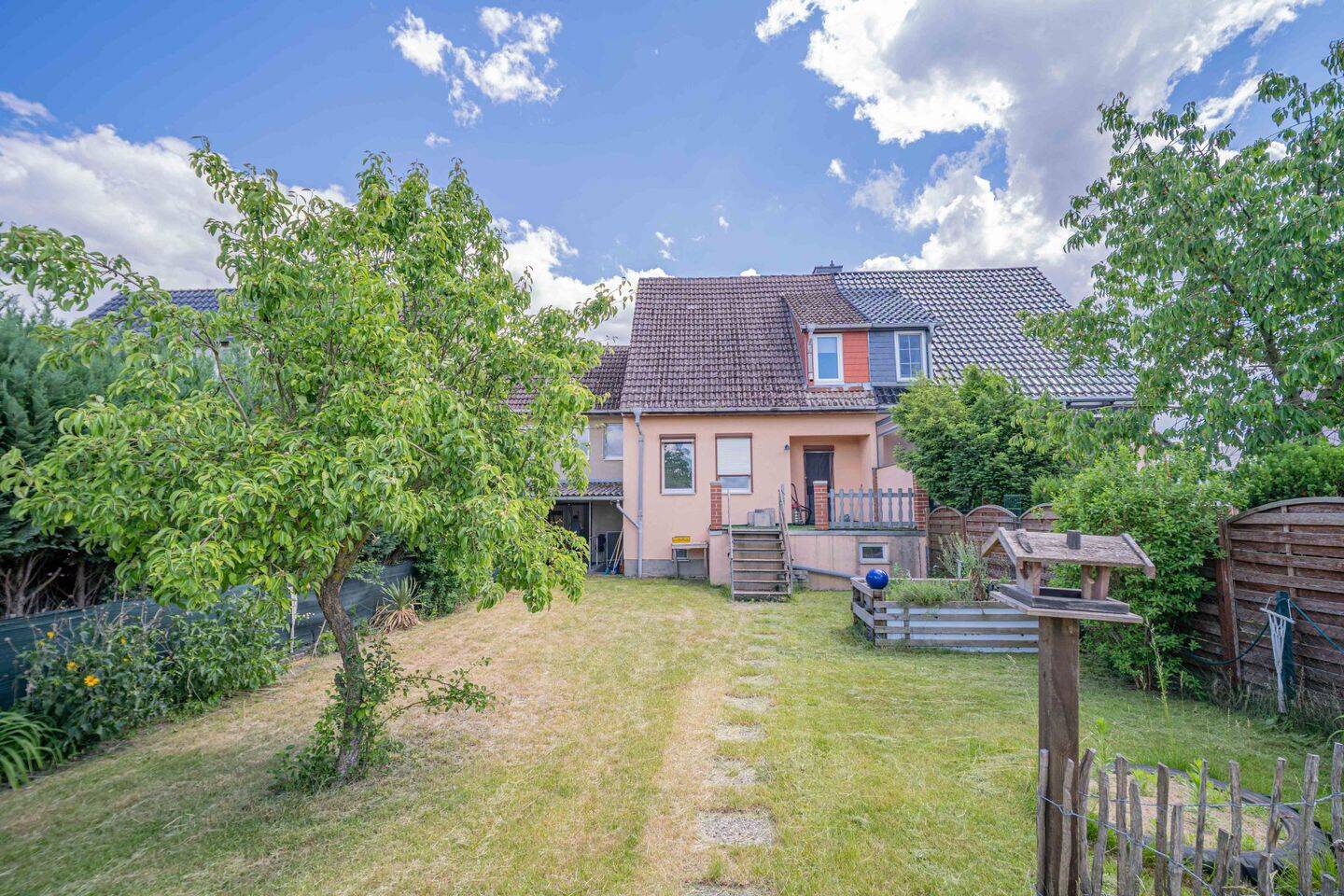 Familienfreundliches Reihenhaus mit Garten in Zossen-Horstfelde, 15806 Zossen
