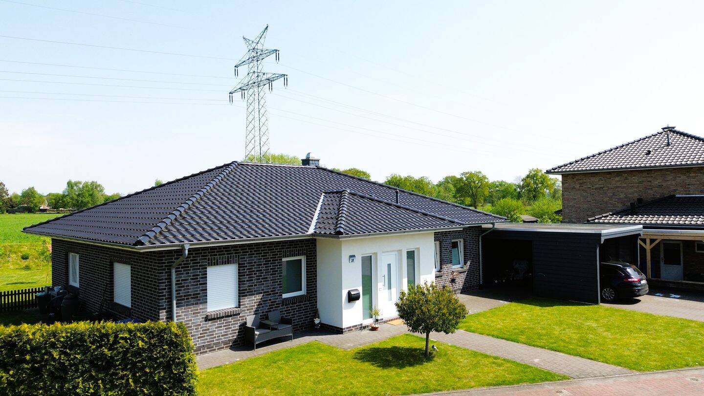 Freistehender 4-Zimmer-Bungalow in guter Lage von Westerstede., 26655 Westerstede