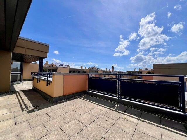 *TOP-PENTHOUSE WHG. – ÜBER DEN DÄCHERN VON AUGSBURG AN DER WERTACH – BHF. FUSSLÄUFIG*, 86157 Augsburg (Kriegshaber Pfersee)