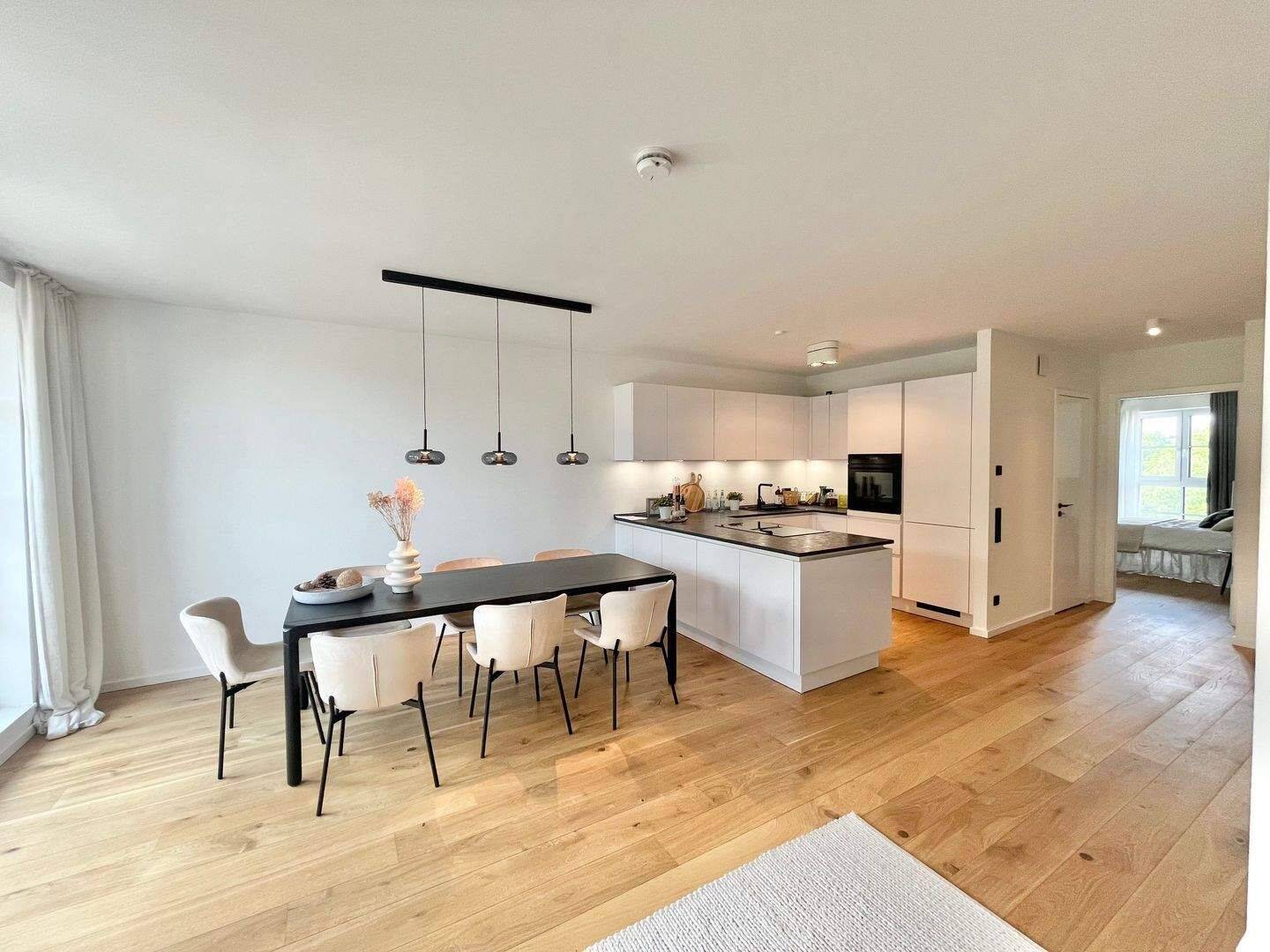 Wohnen im Schanzenviertel: charmante 4 Zimmer-Neubauwohnung mit Balkon, 20357 Hamburg (Altona)