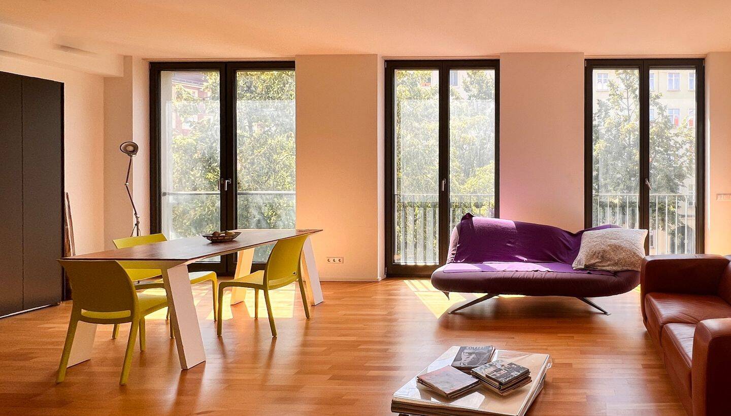 Lichtdurchflutete 3-Zimmer-Wohnung in Mitte mit Echtholzparkett und Balkon, 10119 Berlin (Mitte Prenzlauer Berg)