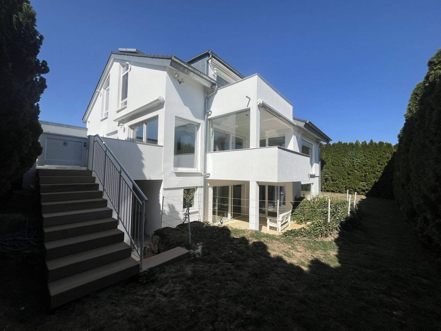 Exklusives Traumhaus in Gäufelden-Nebringen – Großzügiges Wohnen trifft auf Luxus, 71126 Gäufelden
