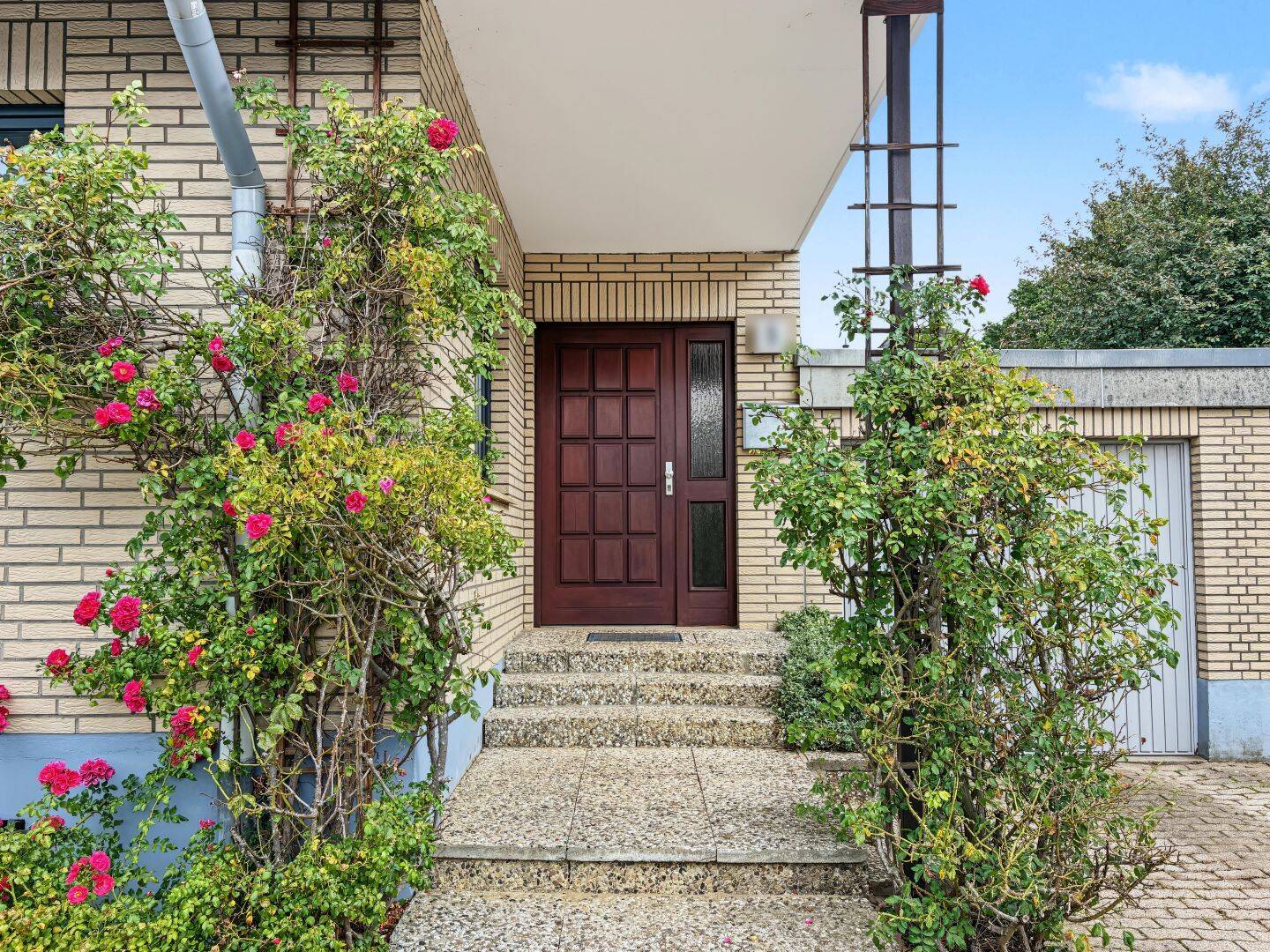 Charmantes Zuhause im Alstertal – Einfamilienhaus mit Balkon und Terrasse in Poppenbüttel, 22399 Hamburg (Wandsbek Hummelsbüttel Lemsahl-Mellingstedt Poppenbüttel)