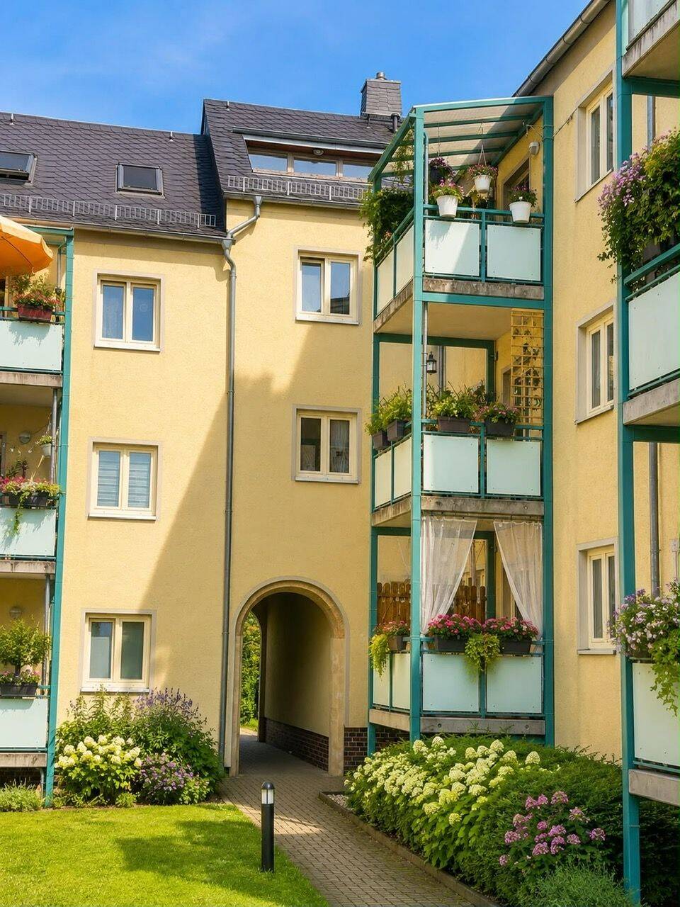 Wohnen an der „Humbolthöhe“ / im 1. OG / EBK-Einbau mögl. !!!!, 9130 Chemnitz (Hilbersdorf Sonnenberg Yorckgebiet Zentrum)