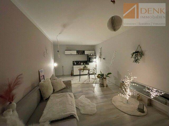 Exklusiv und neuwertig ist dieses hübsche 2-Zi.-Apartment in Schwarzach am Main, 97359 Schwarzach a. Main