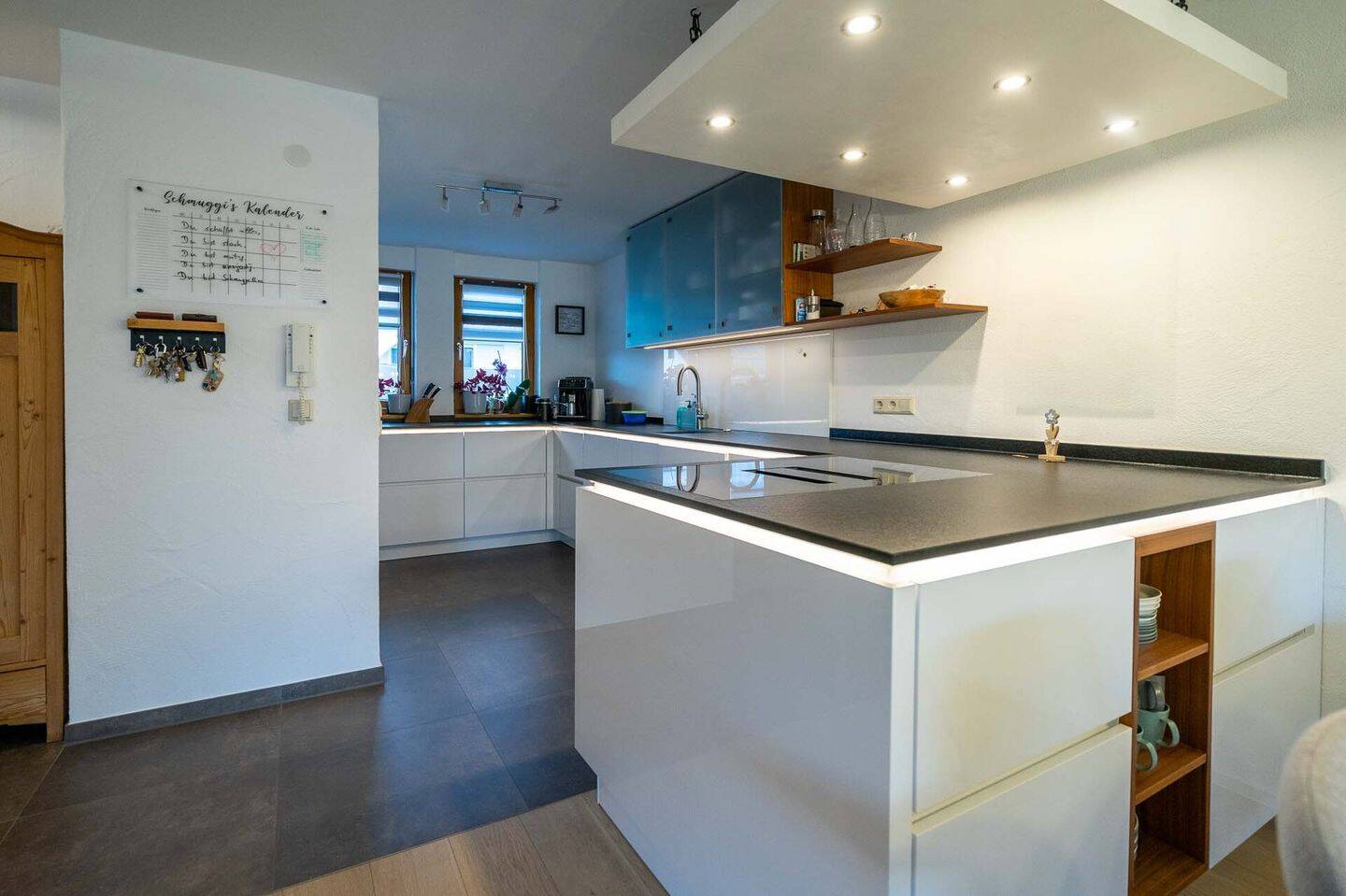 Großzügiges Zuhause mit Sauna, Balkon, Südterrasse und moderner Energietechnik, 89150 Laichingen
