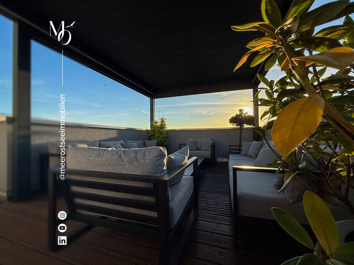 Exklusives Penthouse mit 90 m² Dachterrasse und privatem Aufzugzugang // Barrierearm & Stellplatz, 18435 Stralsund