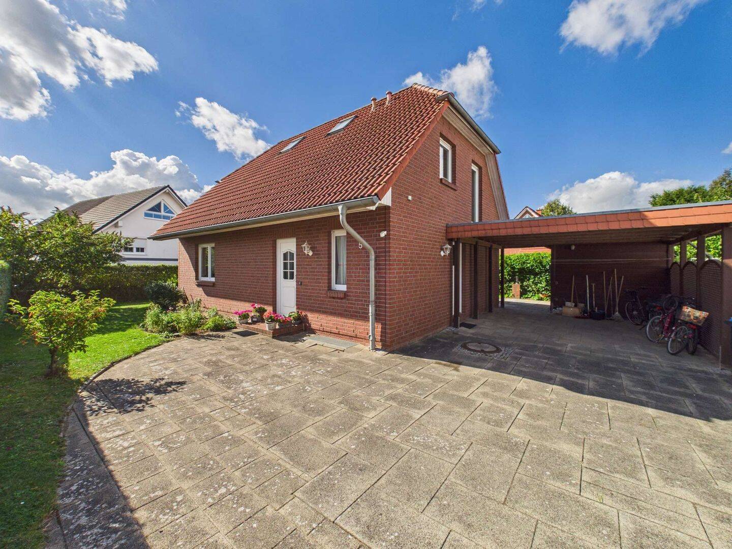Modernes Einfamilienhaus in gewollter Lage, 18273 Güstrow